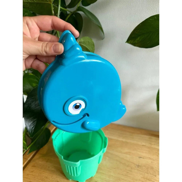 Narwhal and Sand Castle sand toys - Picture 6 of 7